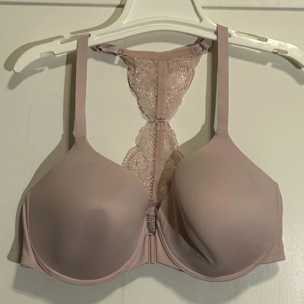 MAIDENFORM Modern Movement Lace Racerback Bra Women's Size 40DD with Cup Support